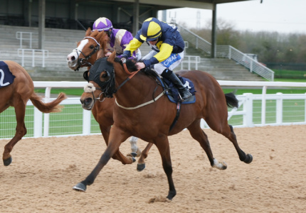 Dunstan Winning at Southwell